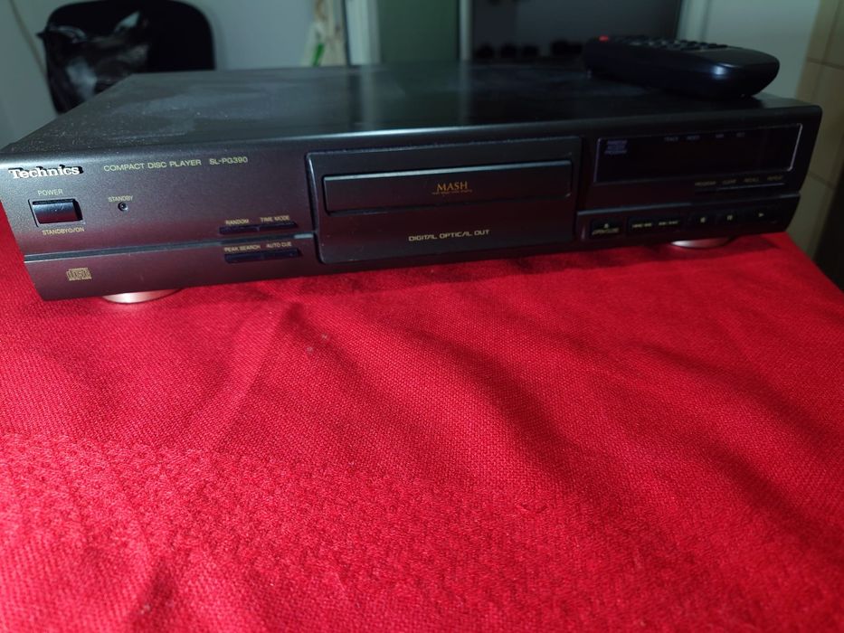 Cd player Technics cu telecomanda