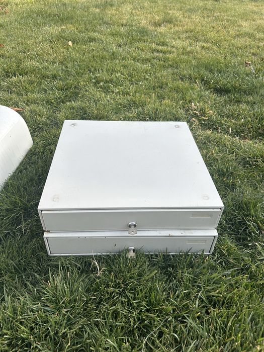 Денежный яшик, касса