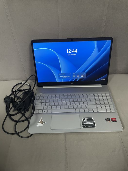 Продам ноутбук в рабочем состоянии.