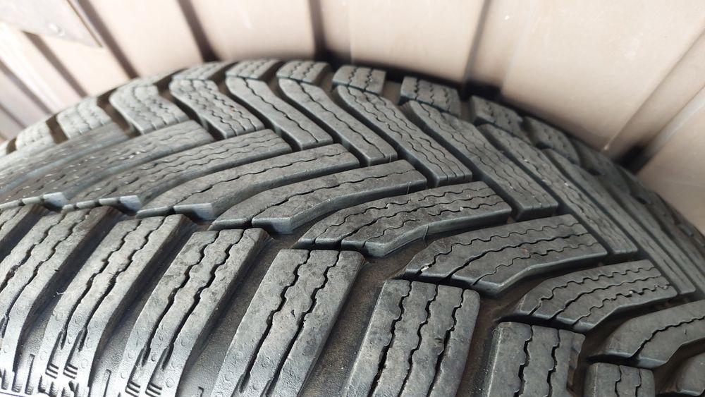 Зимни гуми MICHELIN ALPIN 6 225/50 R17  на един сезон