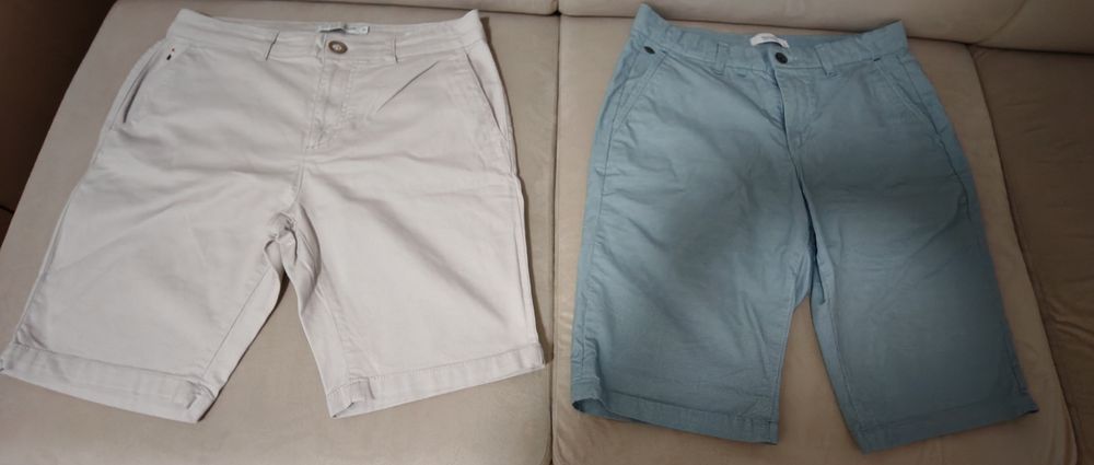 Doua perechi pantaloni scurți băieți