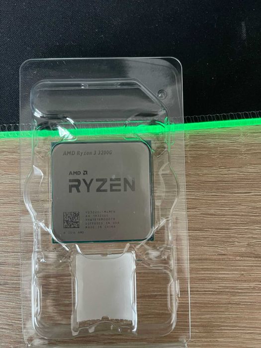 AMD YD3200C5M4MFH Ryzen 3 (3rd Gen)