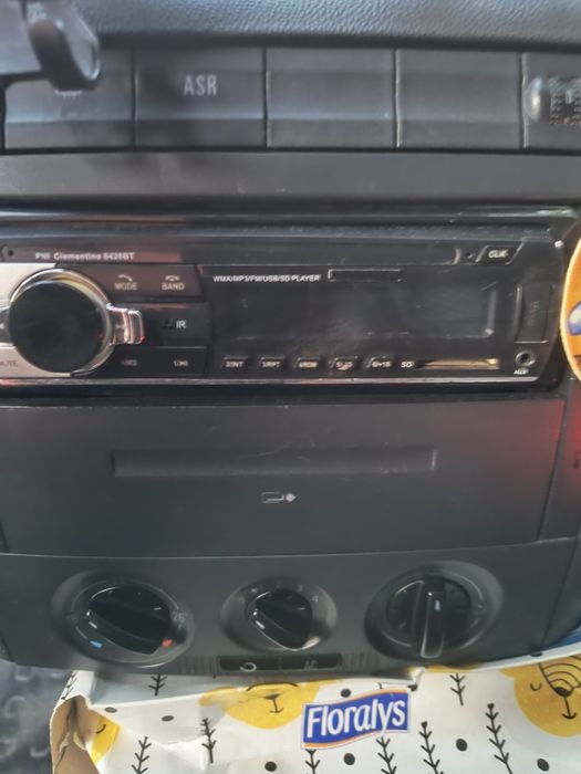 Vând Skoda Fabia 1 1.4 16V