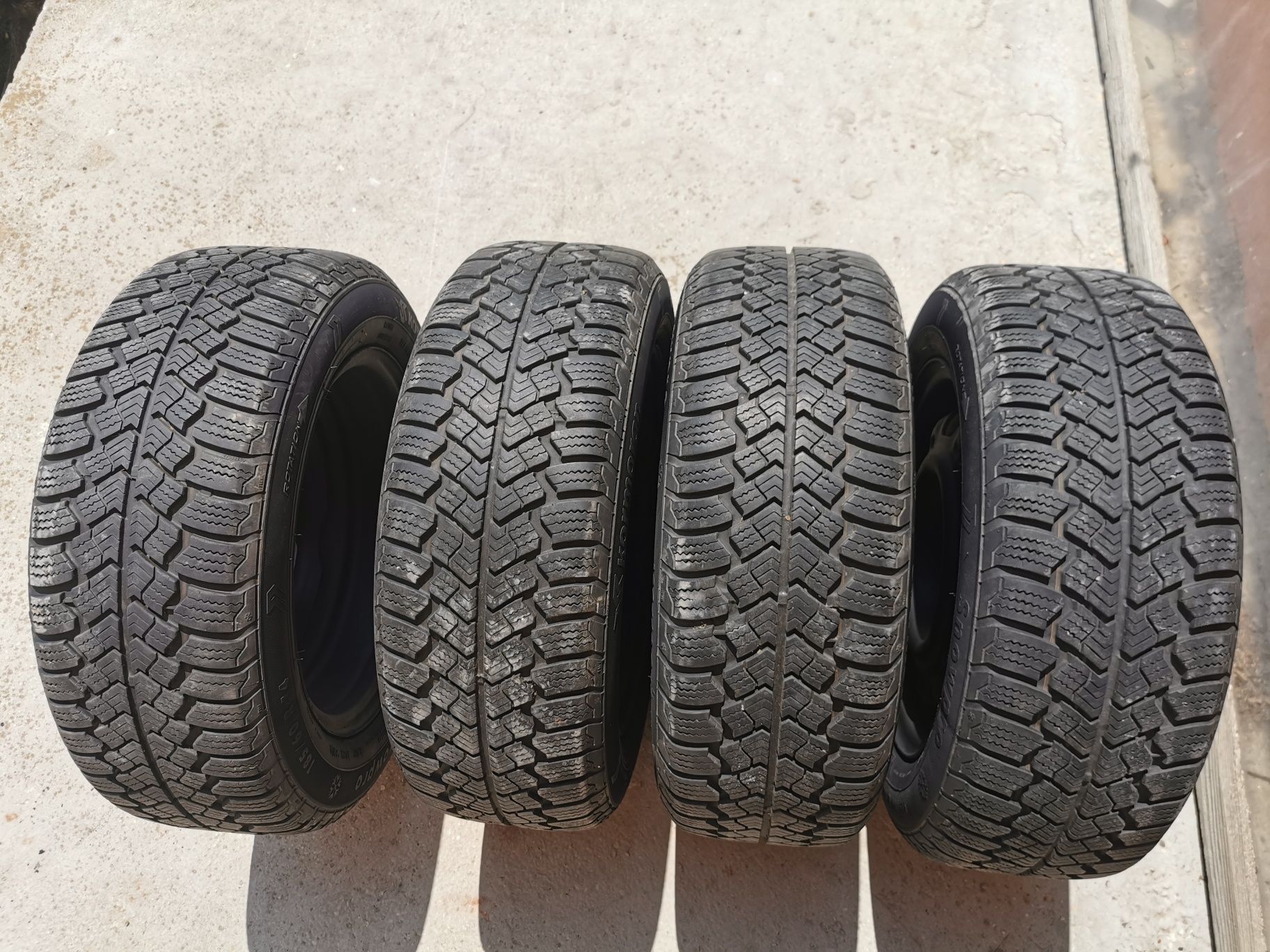 Зимни гуми с джанти 14" 4x100 ET38 - за VW и други модели