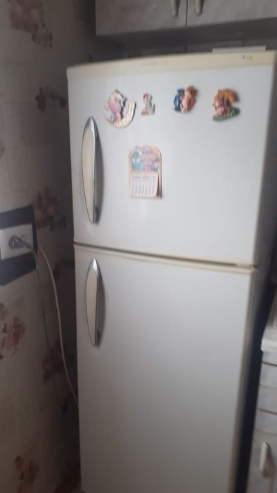 Продам холодильник бу