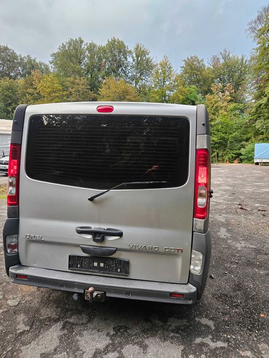 Opel Vivaro 8+1  2014 Euro 5