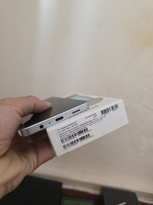 Samsung Galaxy A06 ideal srochno