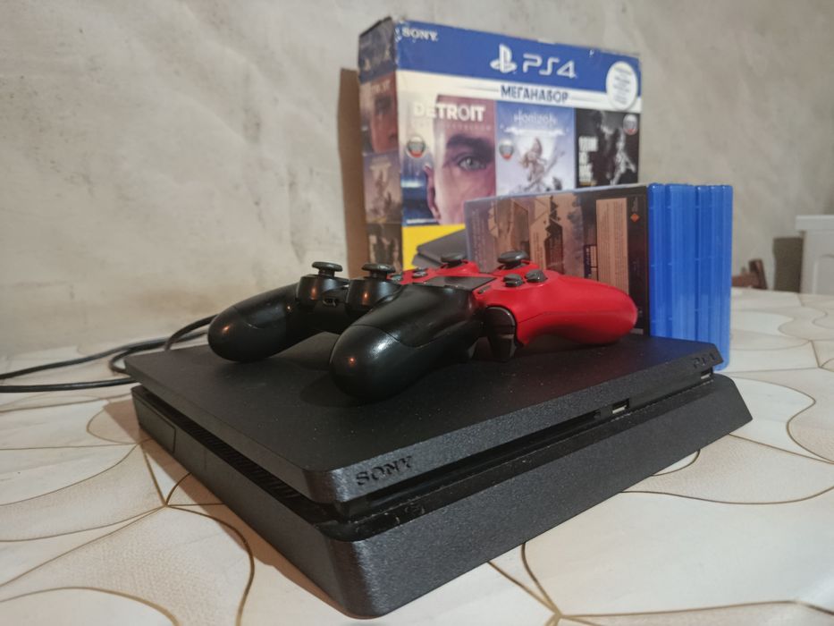 Продам PS 4 slime на 1 терабайт