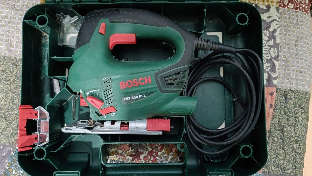 Прободен махален трион bosch