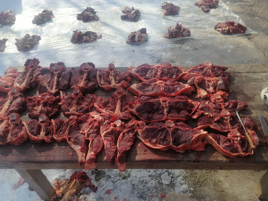 Мясник.  Қасапшы