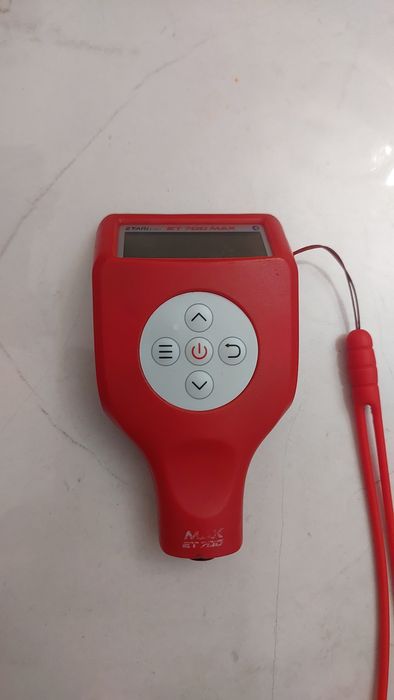 Толщиномер Etari ET700 MAX в хорошем состоянии