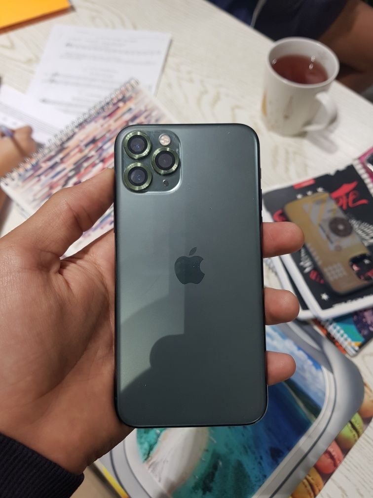 iPhone 11 pro  продам срочно