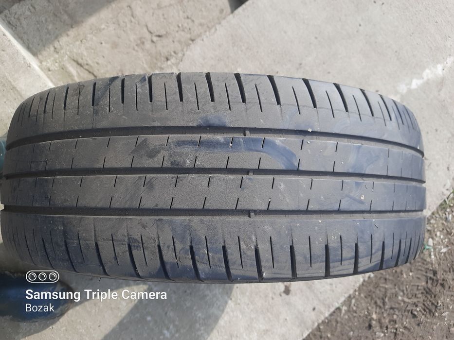 Vând 4 Anvelope Vredestein Comtrac 2 de Vară 235 /65/ R 16 C