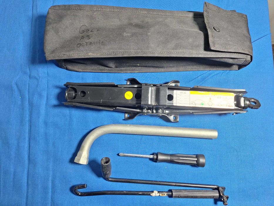 KIT CRIC AUTO OEM VW Golf Audi A3 Skoda Octavia Seat LEON