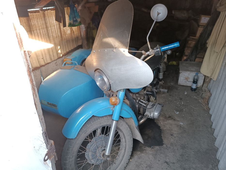 Продам мотоцикл Урал с прицепом