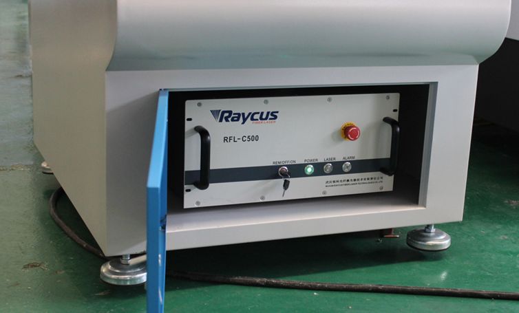 Fiber Laser cu Fibra Optica Mantech 1kW - Pentru Debitare Metal