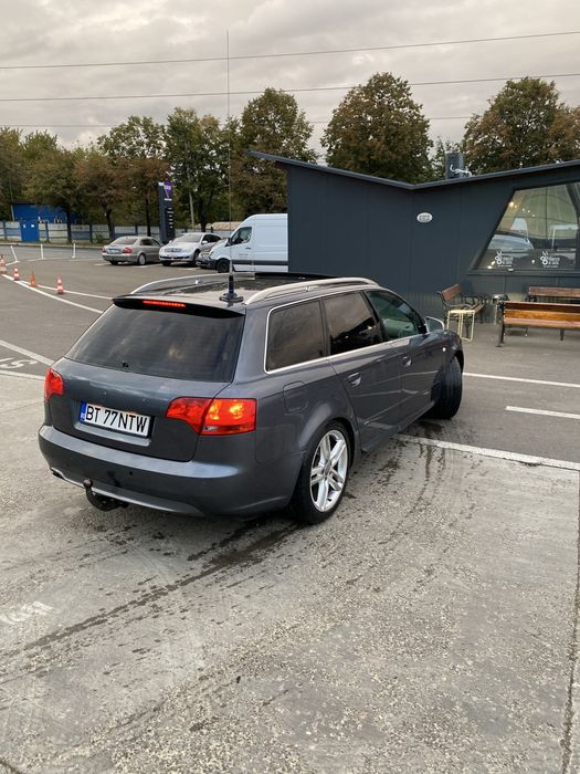 Vând Audi A4 b7  Sline