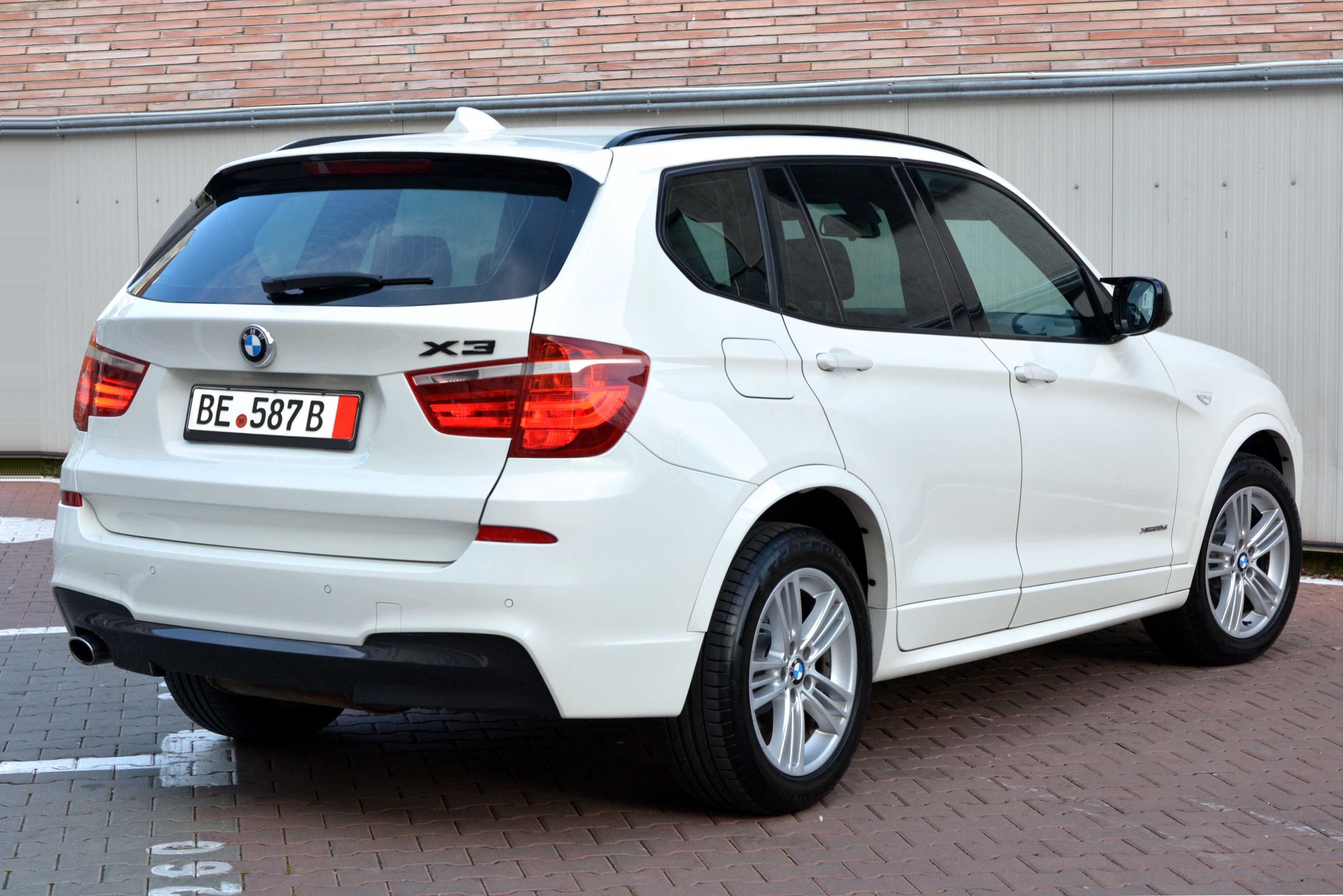 BMW X3 / M PAKET / X DRIVE / Automat / Keyless / Navi 3D