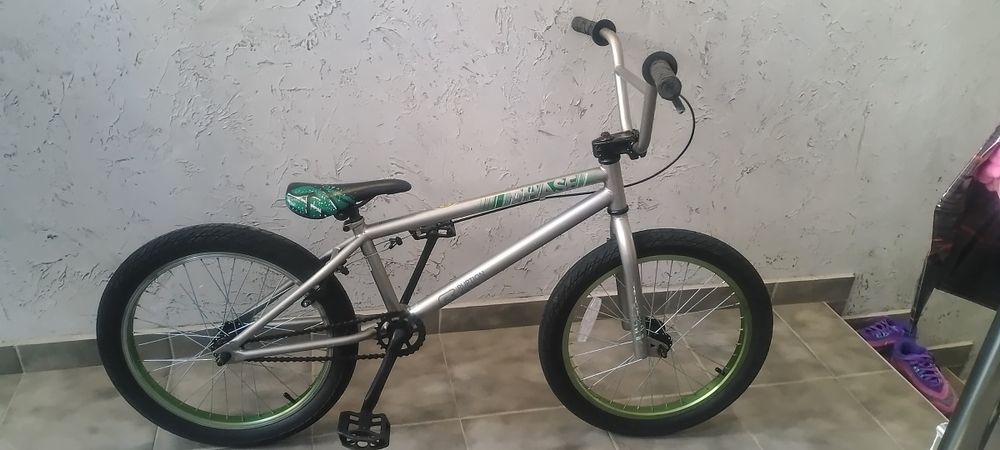 BMX БМХ за трикове