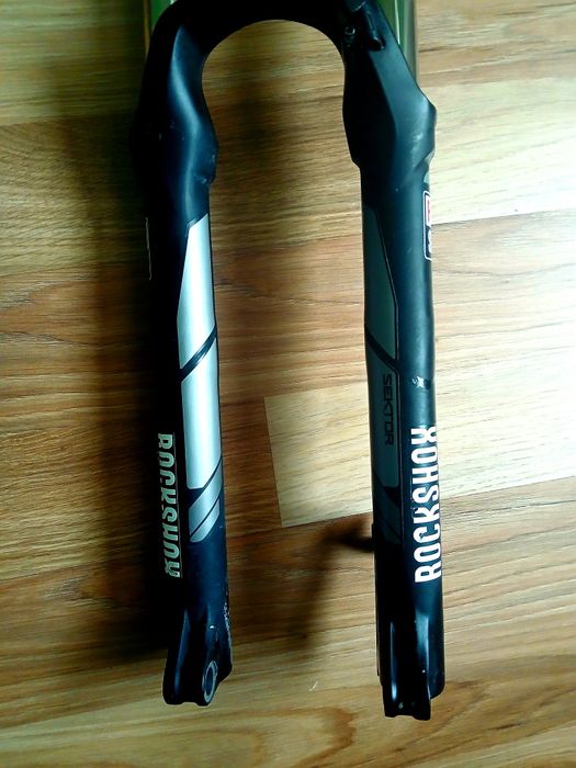 Furca Rockshox Sektor silver downhill 140mm