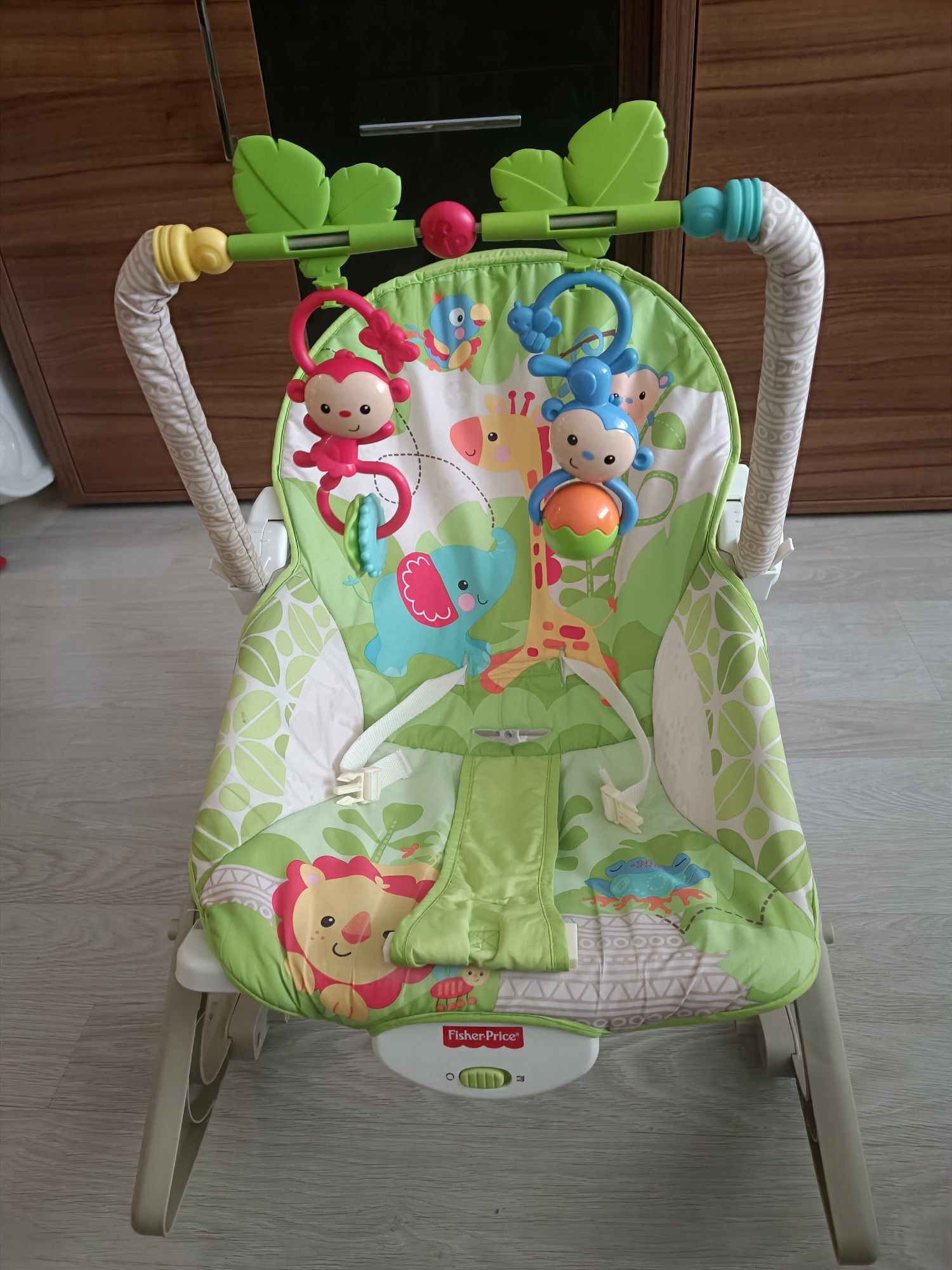 Бебешки шезлонг на Fisher Price