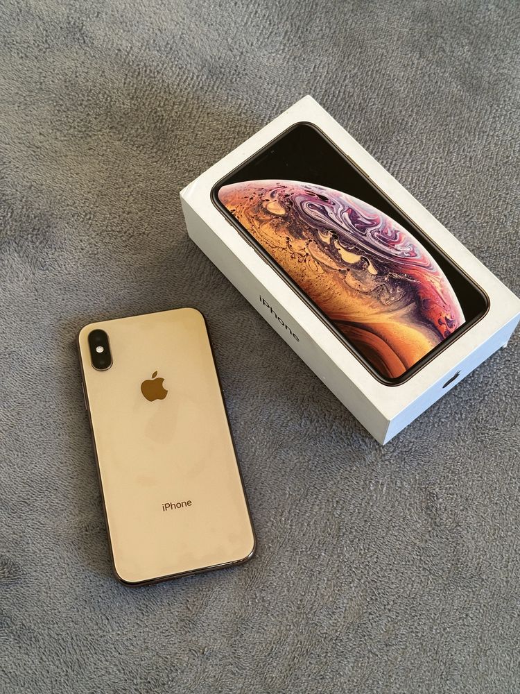 iPhone Xs 256gb в идеальном состоянии