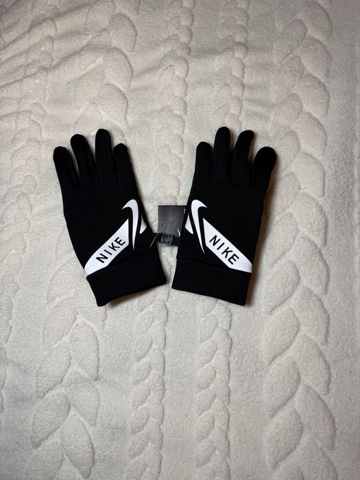 Черни ръкавици Nike