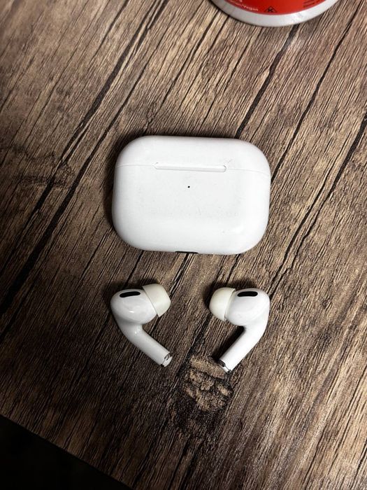 Airpods Pro 1 поколения