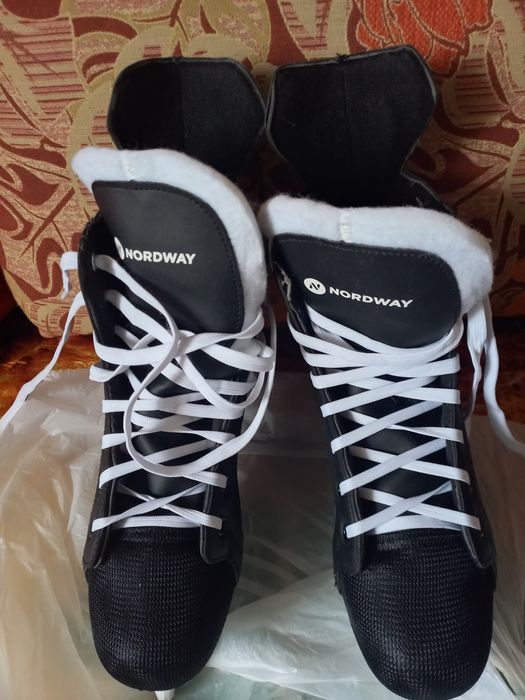 Коньки хокейные мужские