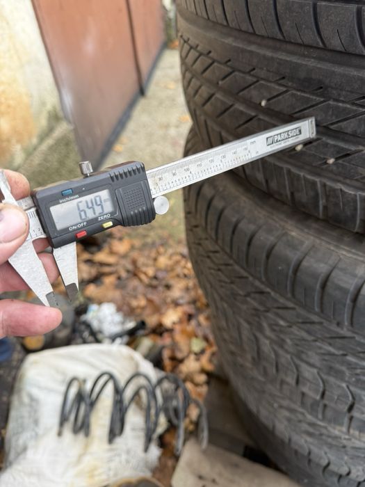 Гуми      Goodyear 255/50/19.