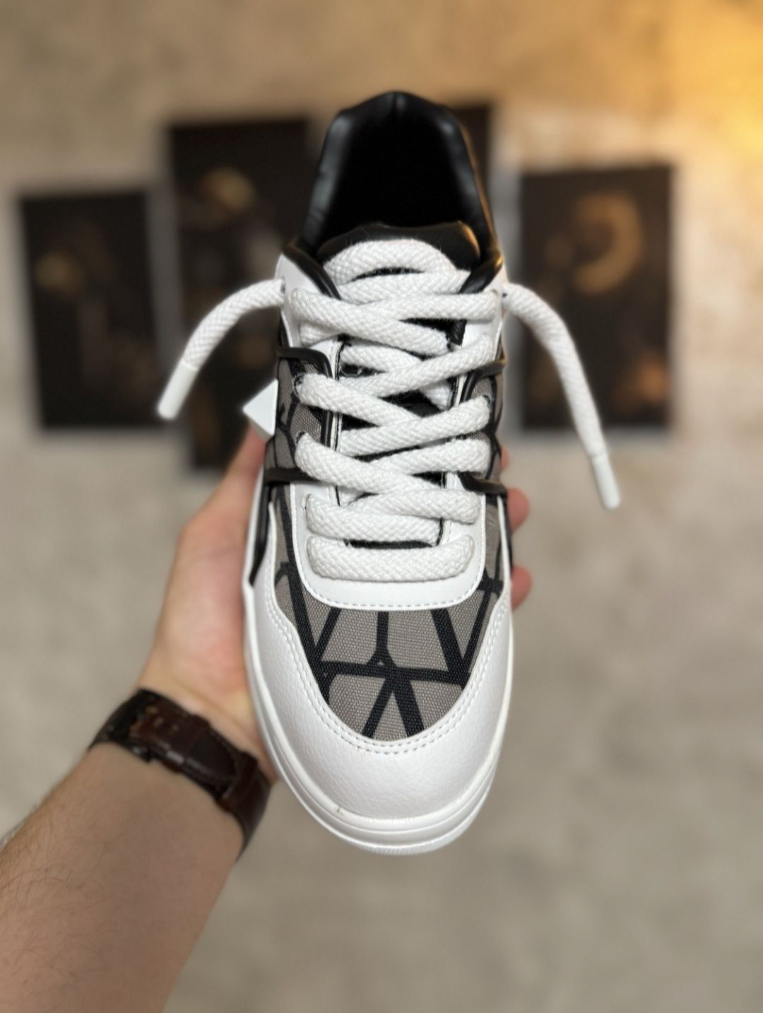 Adidași Valentino Garavani