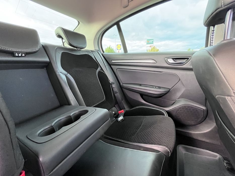 Renault Megane 2020 – 1.3 TCe 140 CP – Intense – Unic proprietar