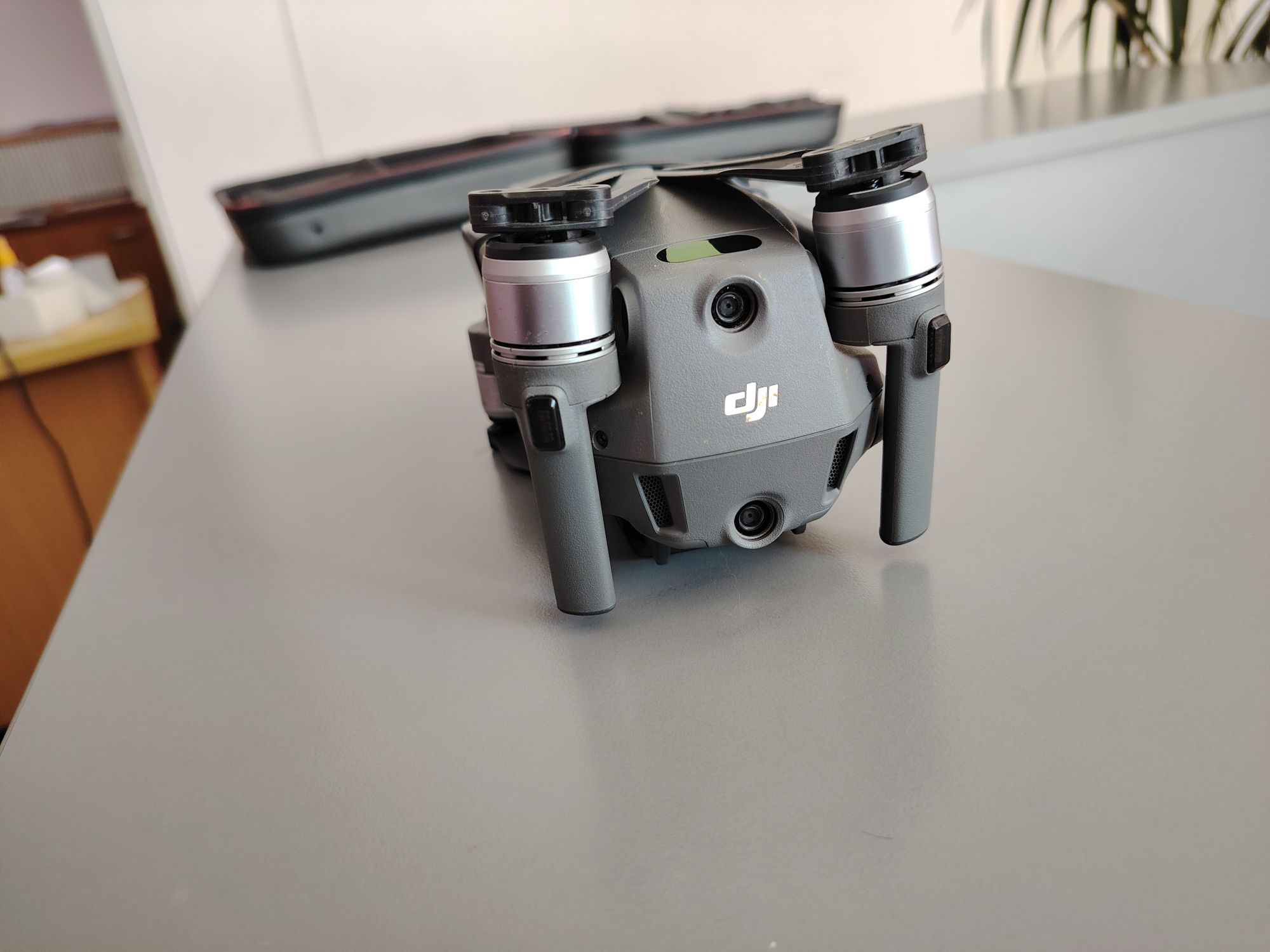Дрон DJI Mavic 2 pro