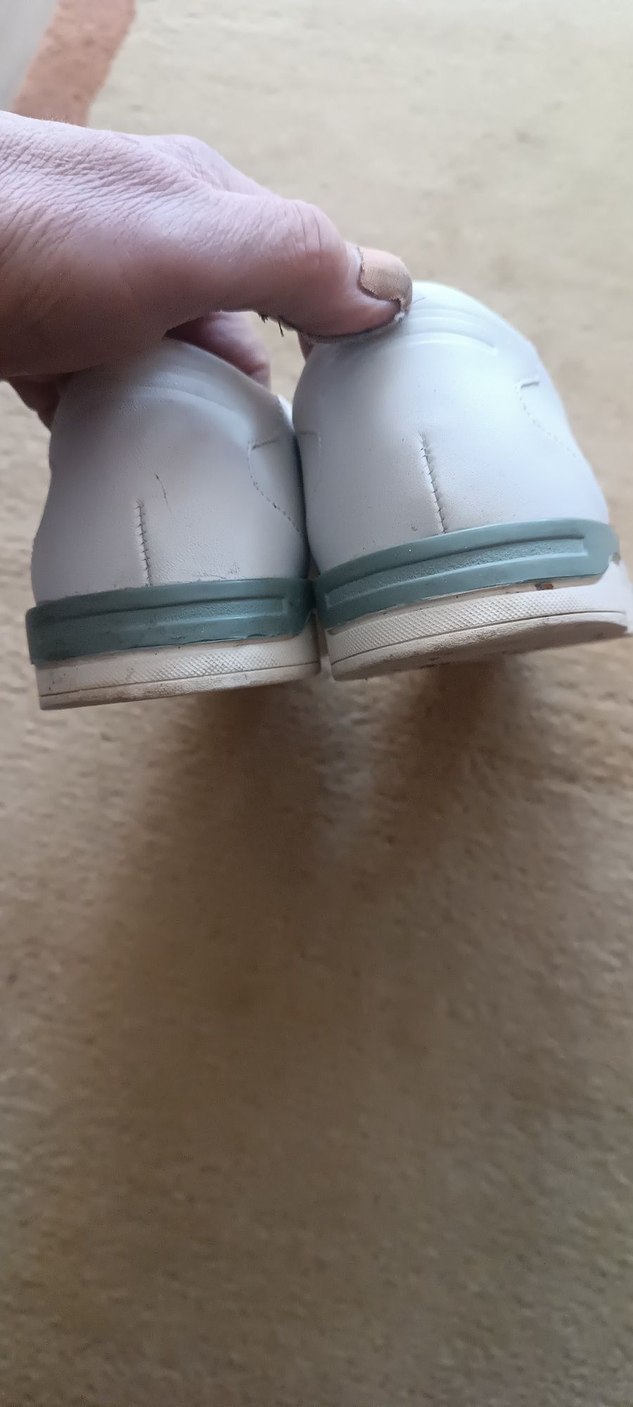 Кожени обувки Clarks