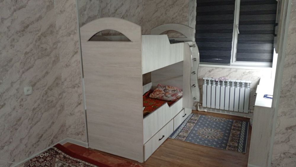Yangi detskiy divan