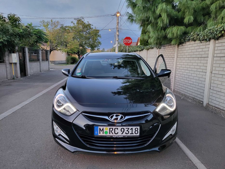 Hyundai i40 an 20013 Germania 1,6 Benzina 135 CP Full LED