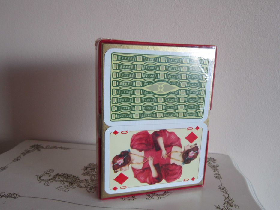 carti  joc 2xset Cutie de lux Piatnik Austria sigilate