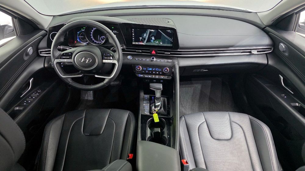 Hyundai AVANTE Modern