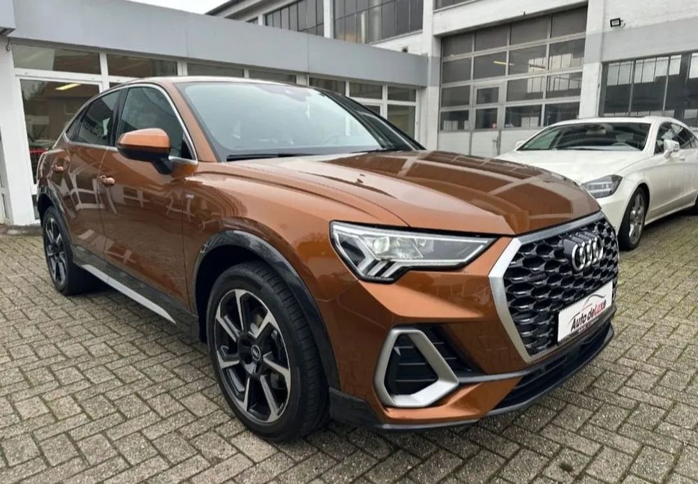 Audi Q3 Audi Q3 Sportback Quattro 201 CP S-LINE Edițion