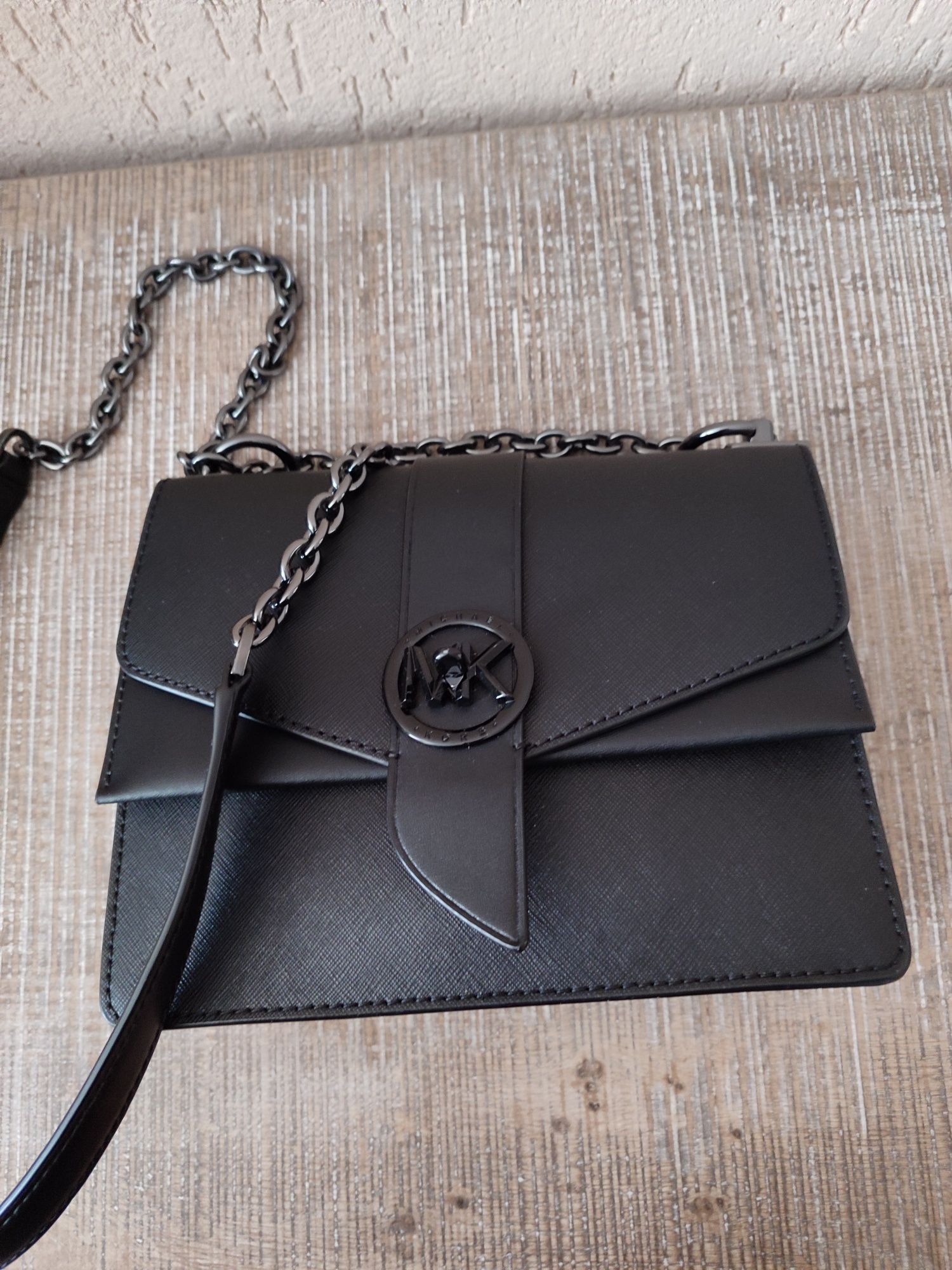Оригинална чанта Michael Kors