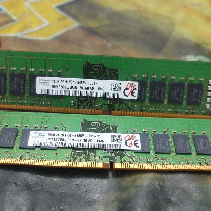 Rami 2x16Gb DDR4 2666 SK Hynix calculator