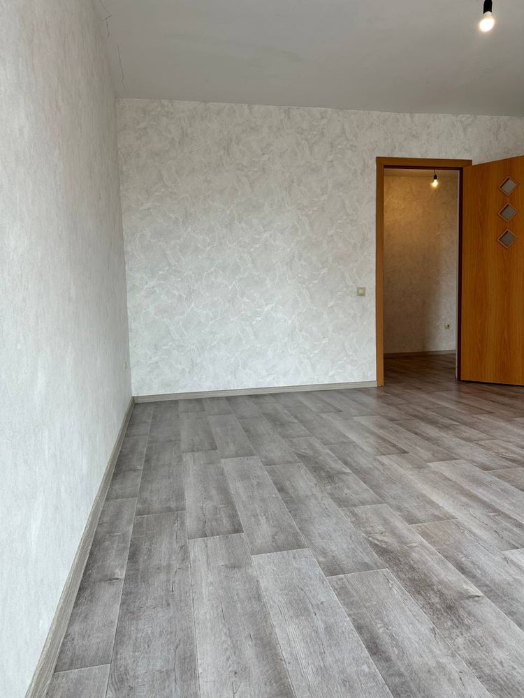 Продается 2-х комн в мкр. Юбилейный
