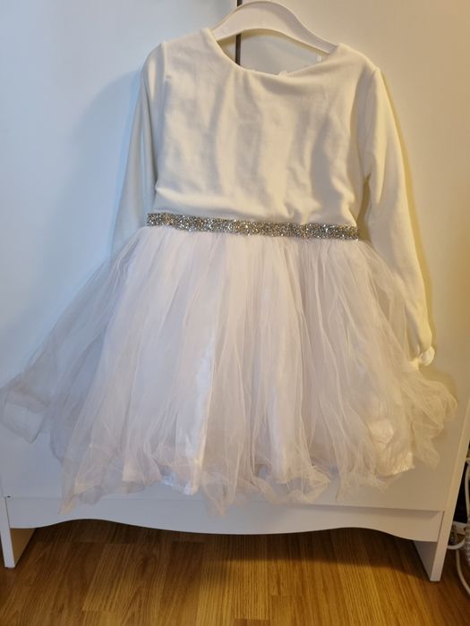 Rochie alba fetite- serbare mărimea 5-6 ani