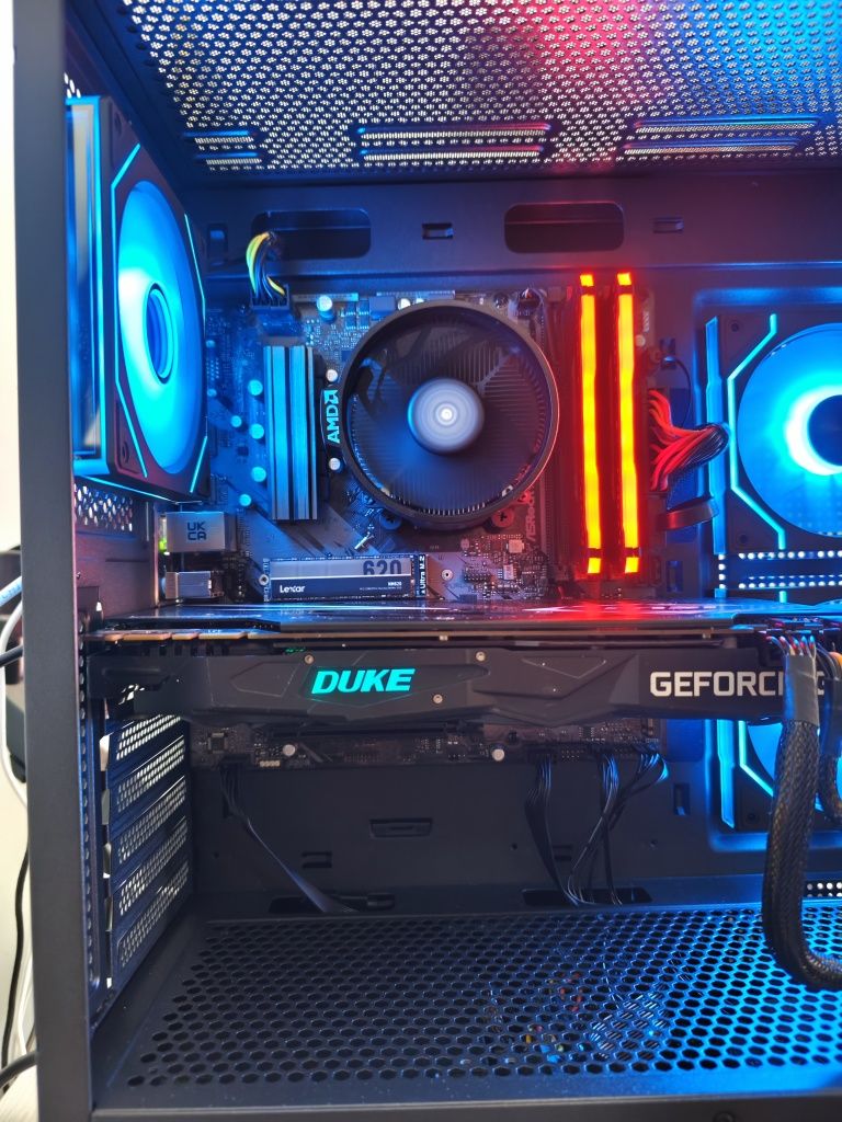 Мощная игровая сборка gtx 1080ti ryzen 5 3600