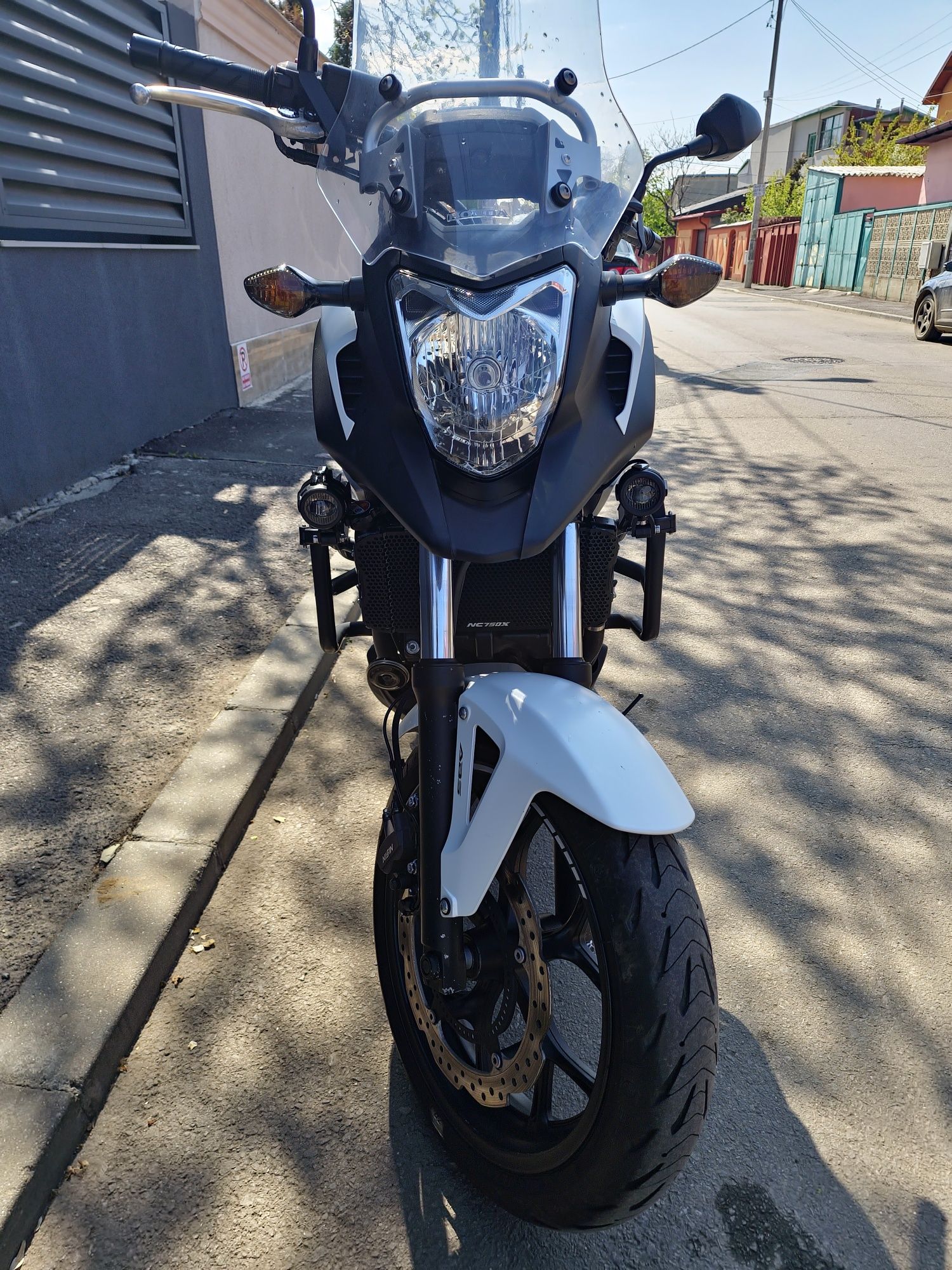 Honda NC 750X DCT (cutie de viteze automată) cu ABS,  2015