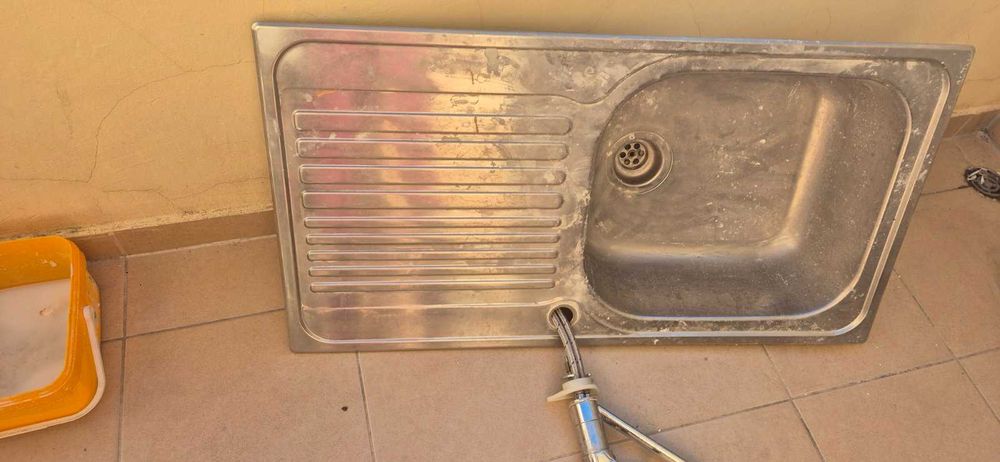 кухненска мивка със смесител Blanko