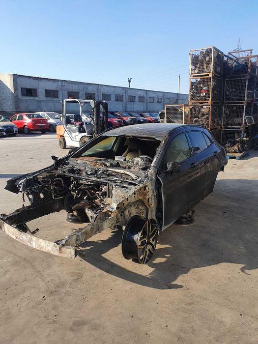 MERCEDES GLA/AN 2014/Dezmenbrez/Dezmembram