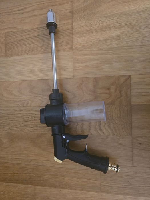 Pistol de pulverizare cu spumă - portabil, presiune reglabilă