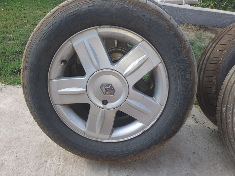 Jante Clio 2 / Dacia logan   R 15+ anvelope  vara Debica 195/65/15