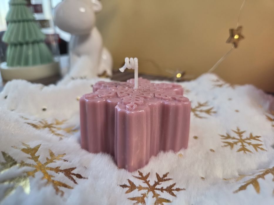 Коледни свещи за подарък